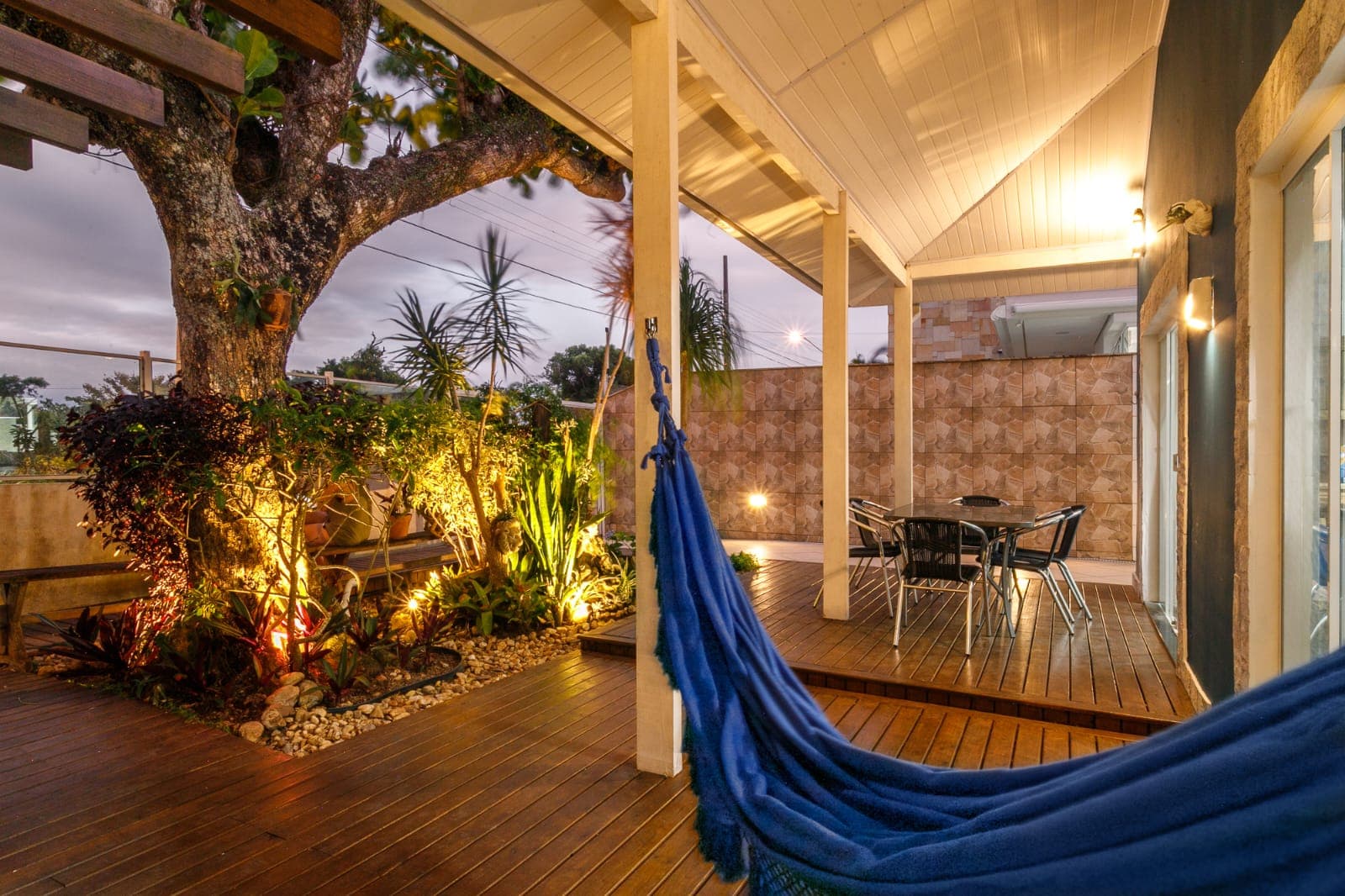 Varanda da casa com vista para o mar